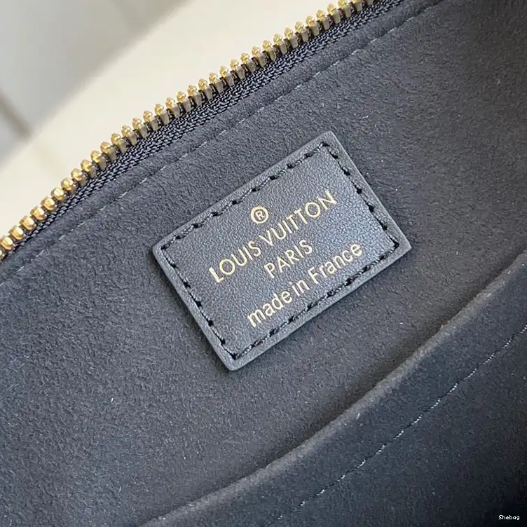 2409YA0164 LV Bags 0607